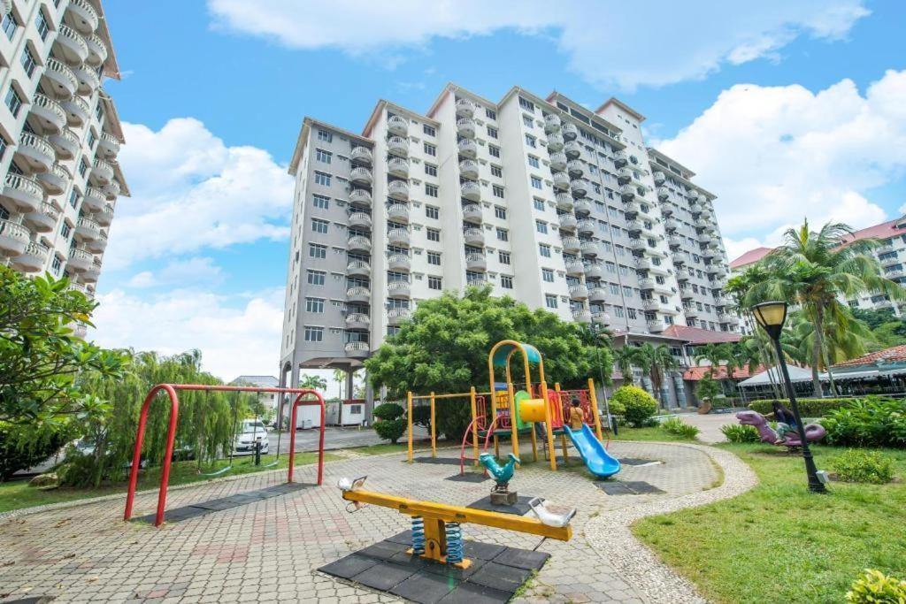 Private,Glory Beach Resort Port Dickson-Negeri Sembilan エクステリア 写真